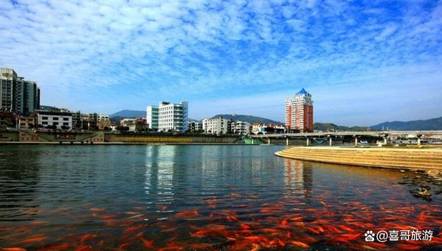 福建宁德福鼎市值得游玩的旅游景点有哪些？自驾游有什么攻略？-