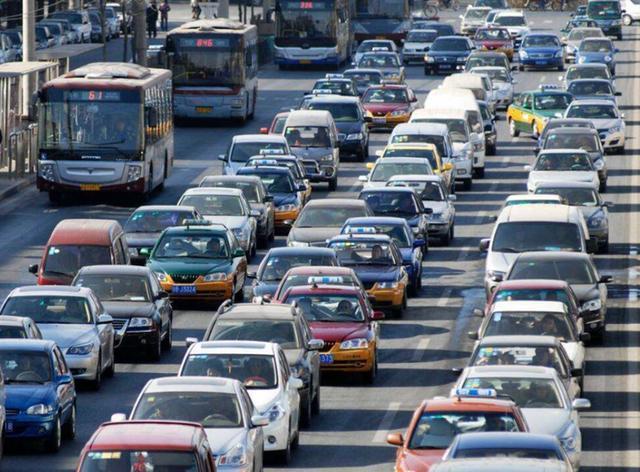 什么样的才算标准“老司机”,有这6个习惯就是高手,你占几个?-