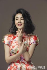 姜宏波在《鬼子来了》塑造的村妇形象生动真实,主演《阮玲玉》