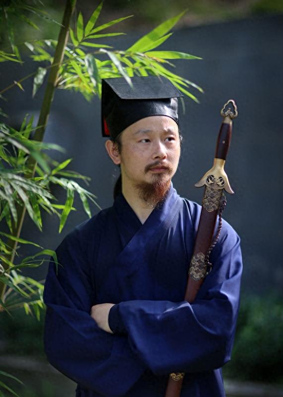 十年磨一剑 武当轻功第一人陈师行