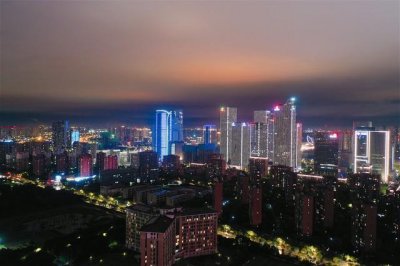 ​7月21号天气预报：新一轮强降雨滚滚来袭，暴雨主要分布下列地区