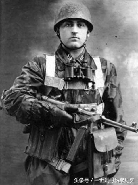 价值5万美元的二战德国伞兵的标志性轻武器:FG42步枪