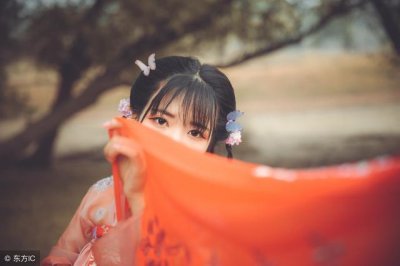 ​小说：乖，别乱动！她拦着保镖，没料他是亿万总裁，说喜欢她霸道