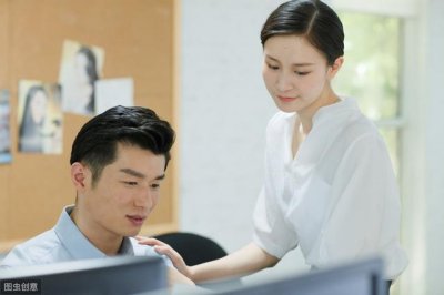 ​小说：豪门大少葬礼，战神到场亲自恭贺，一己之力吓得所有人噤声