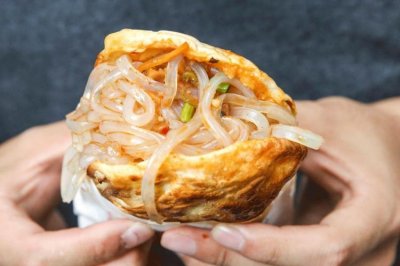 ​川北小吃锅盔凉粉