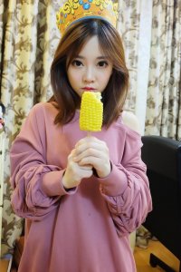 ​冯提莫遭扒，13秒不雅短视频被曝光，网友：送上一首凉凉
