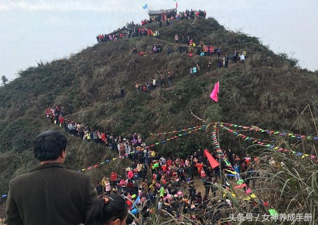 云南苗族“跳花山”,看上的女孩可以直接带回家哦