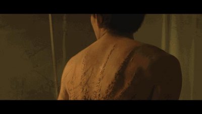 ​《沙海》：黎簇背后纹的七指图，其实暗藏一个人的名字？