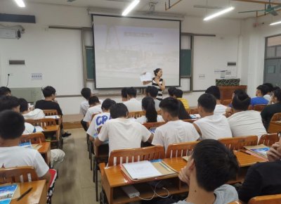 ​为啥研究生争当辅导员？看完“工资单”后，我着实羡慕了
