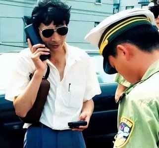 ​90年代火遍全国的“BP机”，曾一台卖两千，现在用它还有信号吗？