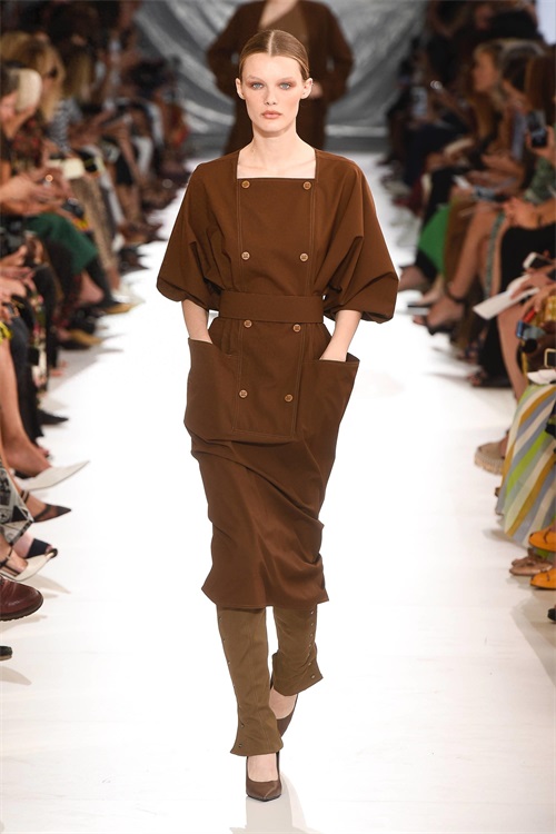 Max Mara 一个以创意及理想，成功建立时装王国的传奇