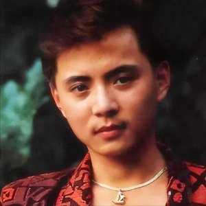 ​歌手周峰：深圳街头离奇失踪，9年仍下落不明，甚至家人都找不到