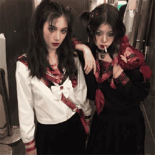 jk制服裙子叫什么(jk是什么衣服)