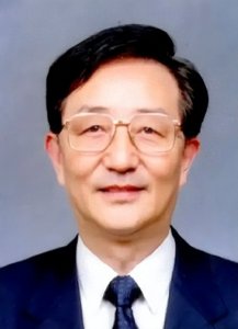 ​他曾任上海市委书记，62岁被判入狱18年，庭审期间连说3句对不起