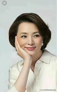 ​曾经“央视一姐”的董卿到底经历了什么，为何突然退出春晚舞台？
