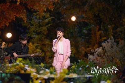 ​梁咏琪专场音乐会，九首金曲共同回顾经典