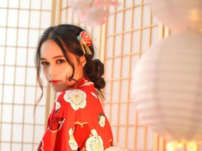 ​小说：王妃参加宫宴，两位公主明目张胆排挤她，她却一点不生气