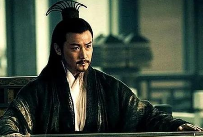 ​东汉末年诸葛亮为什么要投靠刘备 诸葛亮选其他人不是更好吗