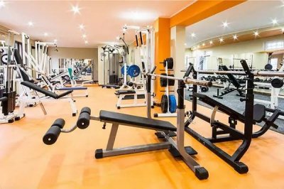 ​都觉得健身教练爱推销，但你知道他们有多不容易吗