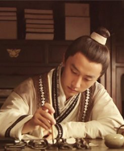 ​薛蝌（皇商之子、薛宝琴胞兄）