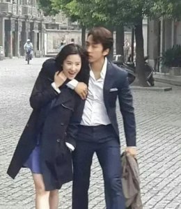 ​刘亦菲唯一官宣过的男友