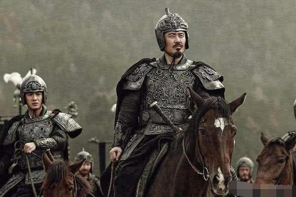 群雄并起的三国时代,和孔明一样聪明的司马仲达,夺了曹魏的天下