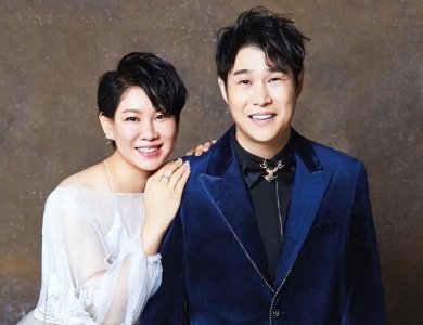 ​沈春阳近况引热议，减肥20斤后现身公众面前，没想到这么有女人味