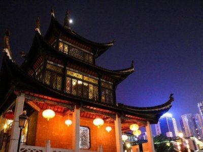 ​甲秀楼：山水文化秀甲黔中