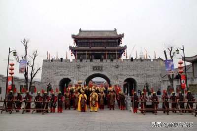 ​河洛古城，历史重镇，赏民俗听戏曲、品各地美食，就在郑州附近