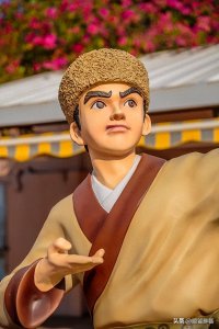 ​《射雕英雄传》郭靖：英勇与智慧的完美结合，人性弱点的真实写照