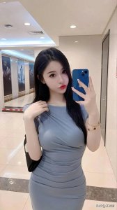 ​街拍达人：用镜头捕捉瞬间的美