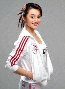 ​李咏离开后，曹颖也传出“不幸消息”，深夜晒病床照引人担忧