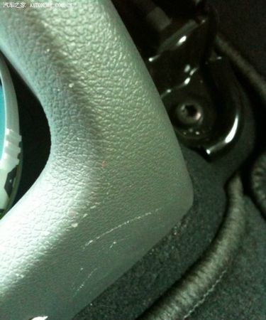 塑料划痕修复最佳方法用橡皮擦