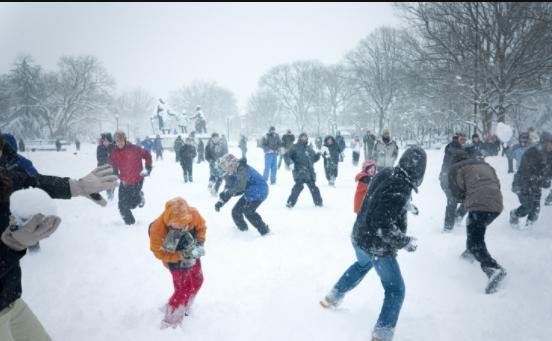 广州天河新开了一家冰雪乐园,零下8℃真冰真雪体验大雪纷飞世界