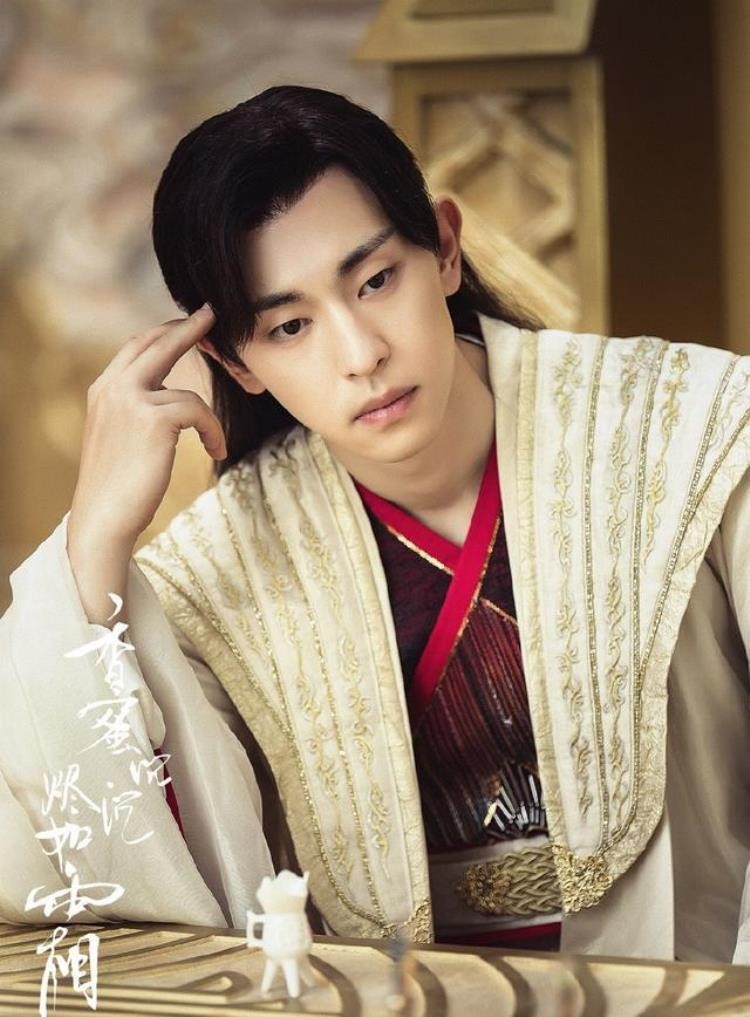 从查无此人到变身女神收割机邓伦到底是怎么红的