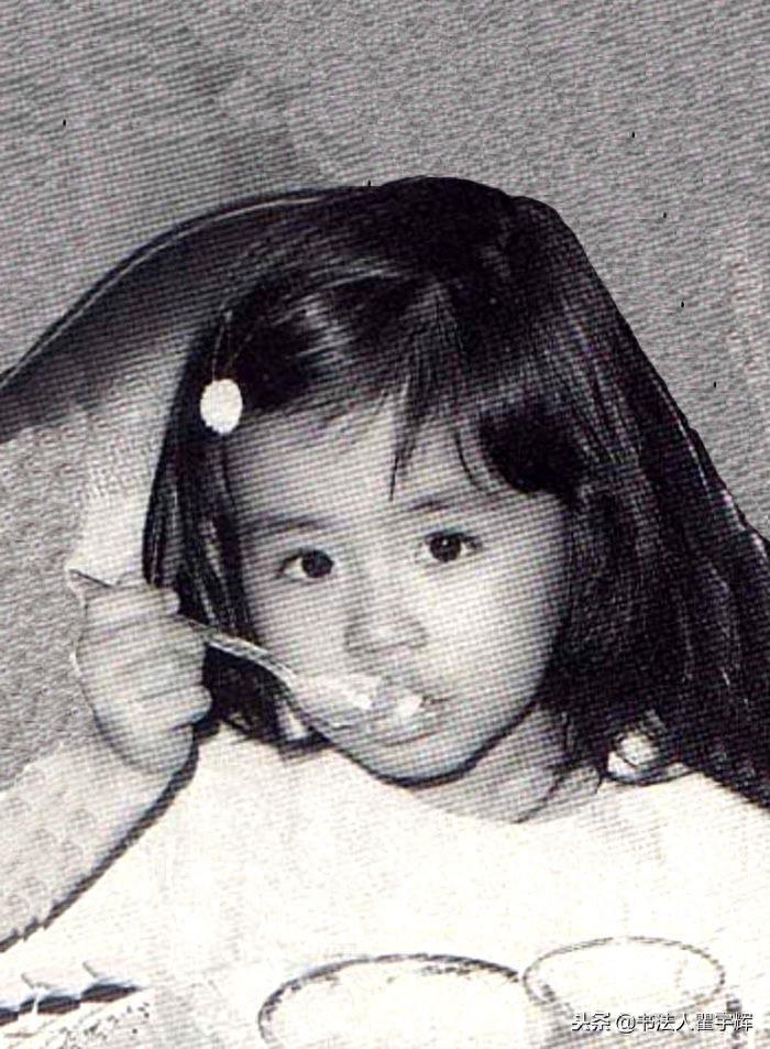 宣萱,11张老照片,从小便是美人胚子,永远令人难以忘怀