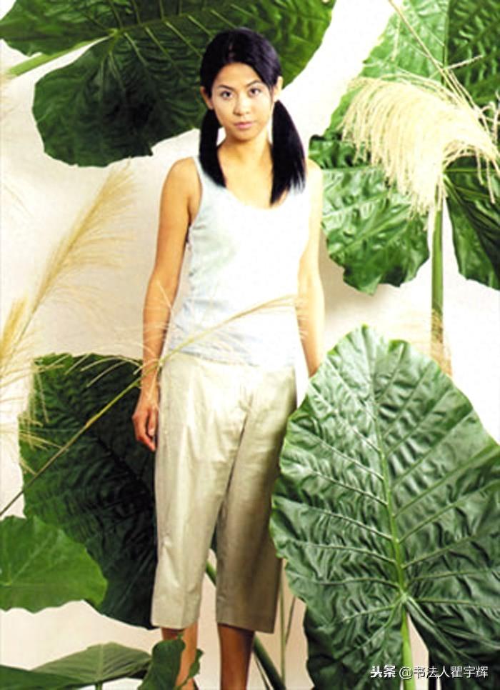 宣萱,11张老照片,从小便是美人胚子,永远令人难以忘怀