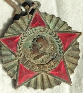 ​国防服役纪念章代表的是军人的付出和奉献！