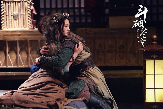 华晨宇斗破苍穹主题曲寒鸦少年(斗破苍穹华晨宇寒鸦少年)