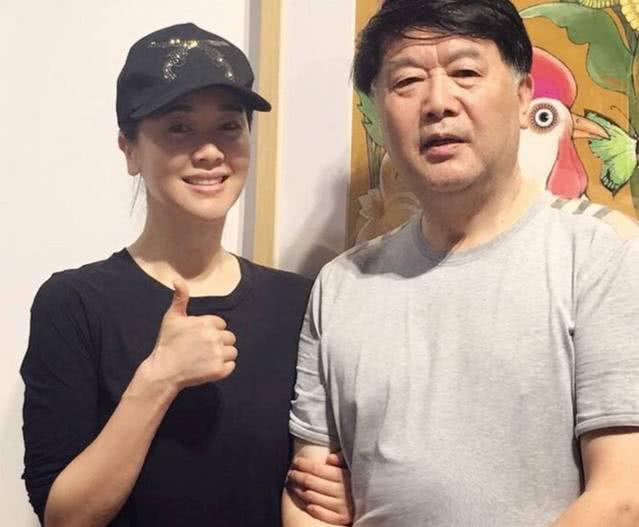 左小青老公(33岁嫁53岁老公)