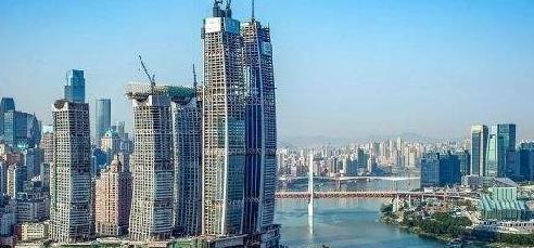 摩天大楼中,挂着的上百吨铁球是干嘛用的网友会不会砸下来