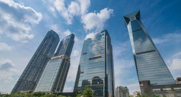 摩天大楼中,挂着的上百吨铁球是干嘛用的网友会不会砸下来