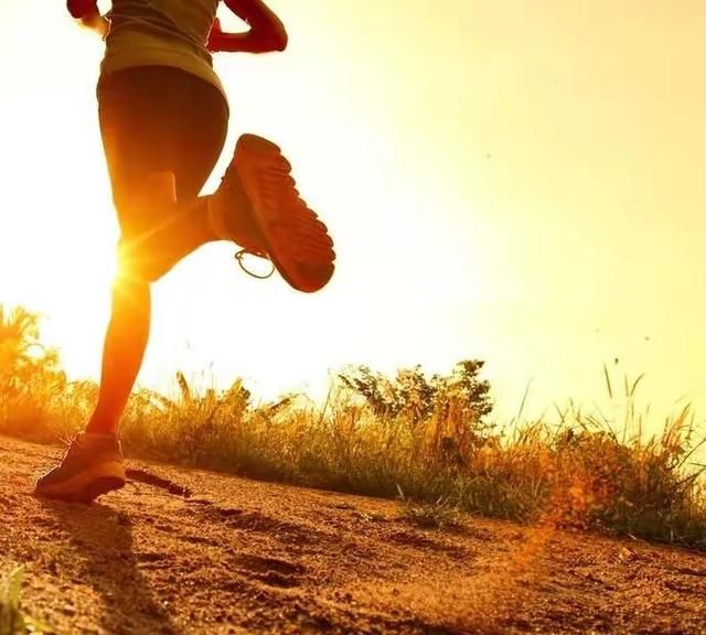 坐井观天告诉我们什么道理,坐井观天一文告诉我们什么道理?图3