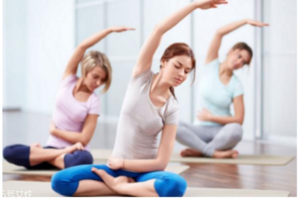 瑜伽垫怎么洗 瑜伽垫的护理和清洗方法 瑜伽垫怎么洗 瑜伽垫的护理和清洗方法