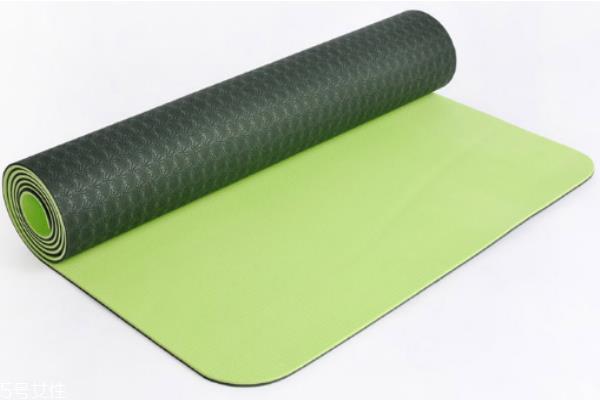 瑜伽垫怎么洗 瑜伽垫的护理和清洗方法 瑜伽垫怎么洗 瑜伽垫的护理和清洗方法