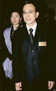 ​李嘉诚长孙女：被爷爷视为未来接班人，比梁洛施儿子李长治更受宠