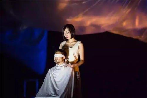 女生恋爱应该有怎样的态度 什么情况下女生不适合恋爱 女生恋爱应该有怎样的态度 什么情况下女生不适合恋爱