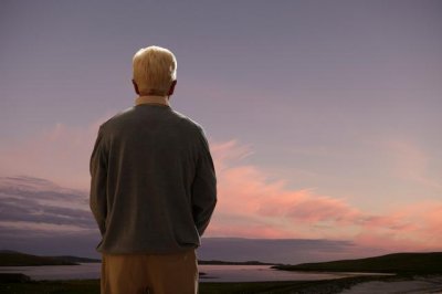 ​投十万赚两千万？亚元头目涉传销被抓，仍有老人梦想成亿万富翁