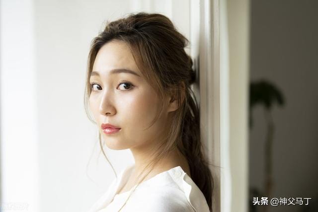 初次见面就亲吻你的男孩（男人深吻你的意义）