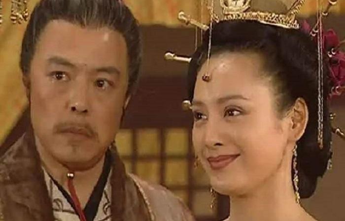 秦嬴政是不是吕不韦的儿子（秦始皇是吕不韦的儿子吗）